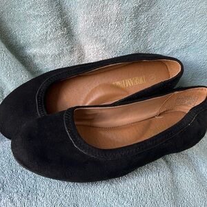Suede like ballet flats